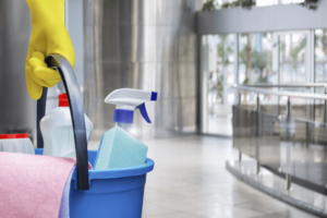 move in & move out cleaning